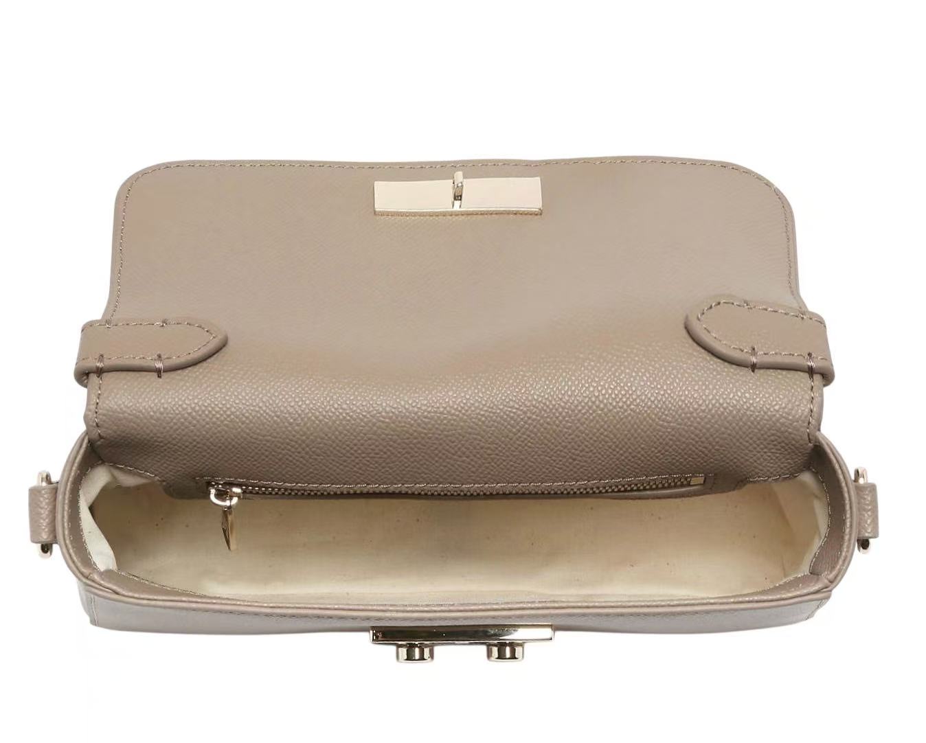 LACOSTE - Sac bandoulière Champs Elysée cuir